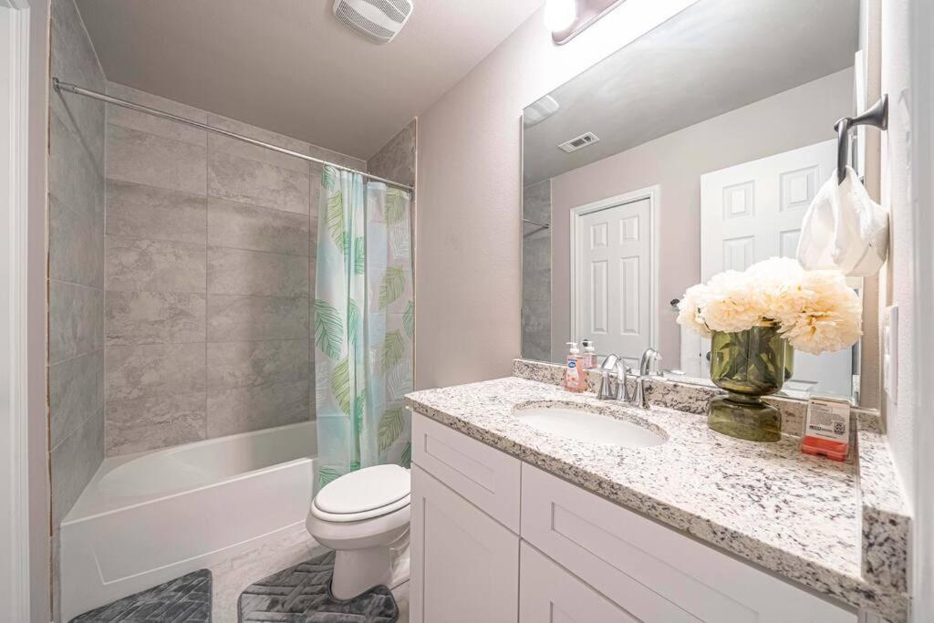 Gorgeous, Brand New 3 Bedrooms Home- Built 2024, Near Seaworld & Lackland Afb 圣安东尼奥 外观 照片