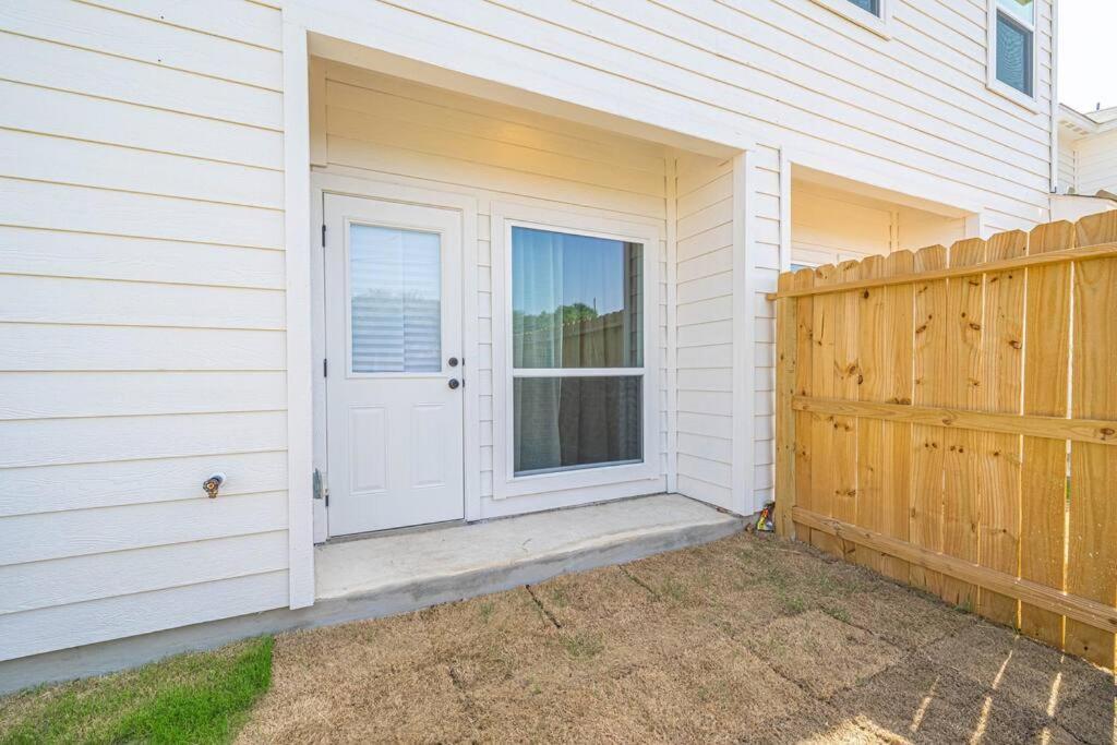 Gorgeous, Brand New 3 Bedrooms Home- Built 2024, Near Seaworld & Lackland Afb 圣安东尼奥 外观 照片