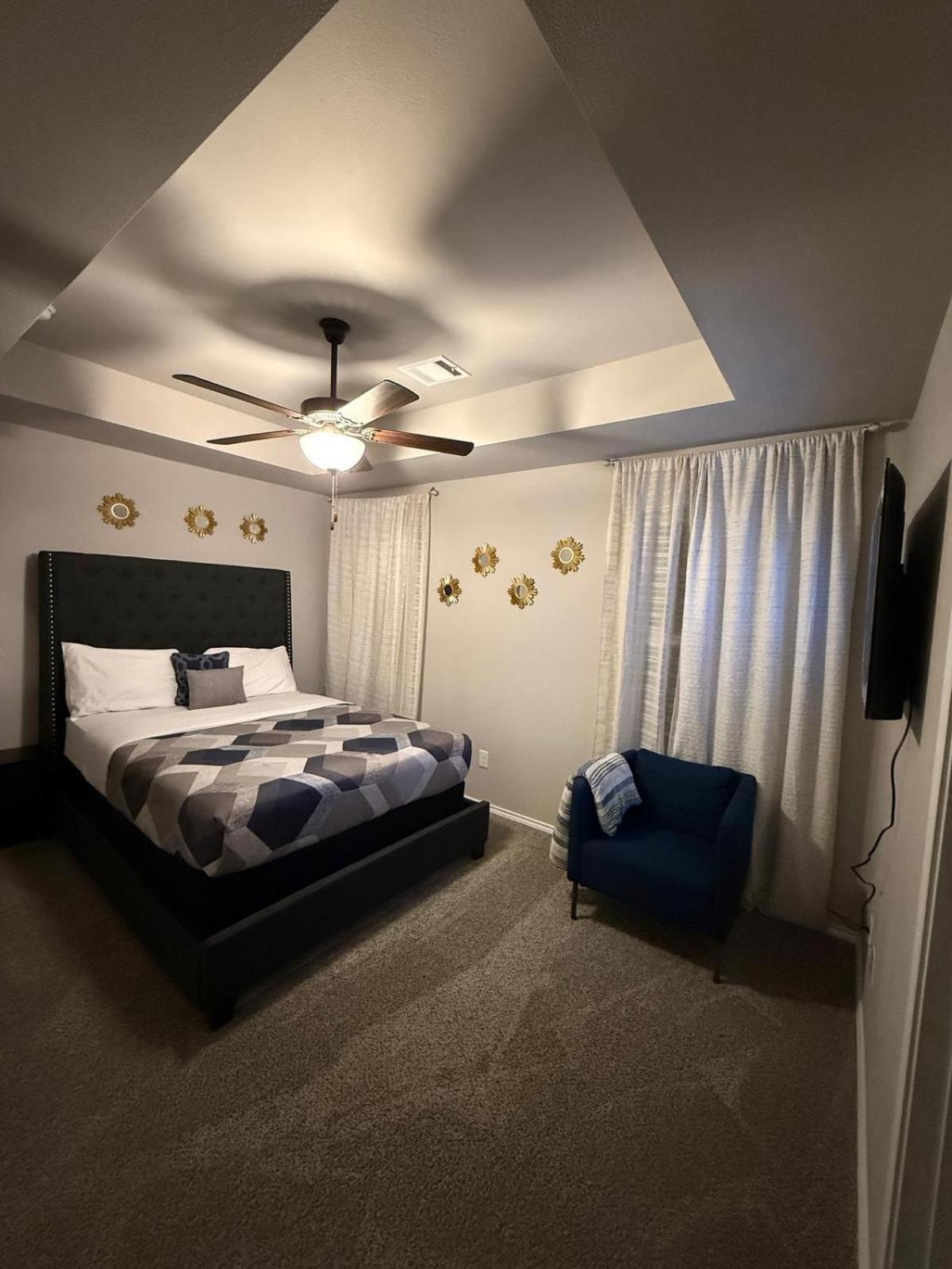 Gorgeous, Brand New 3 Bedrooms Home- Built 2024, Near Seaworld & Lackland Afb 圣安东尼奥 外观 照片